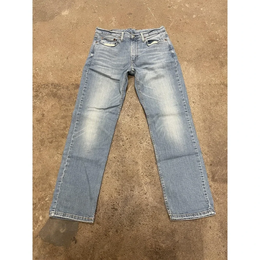 Levis 514 Jeans Mens 32x32 Light Wash Blue Classic Denim Straight Leg Zip Fly‎